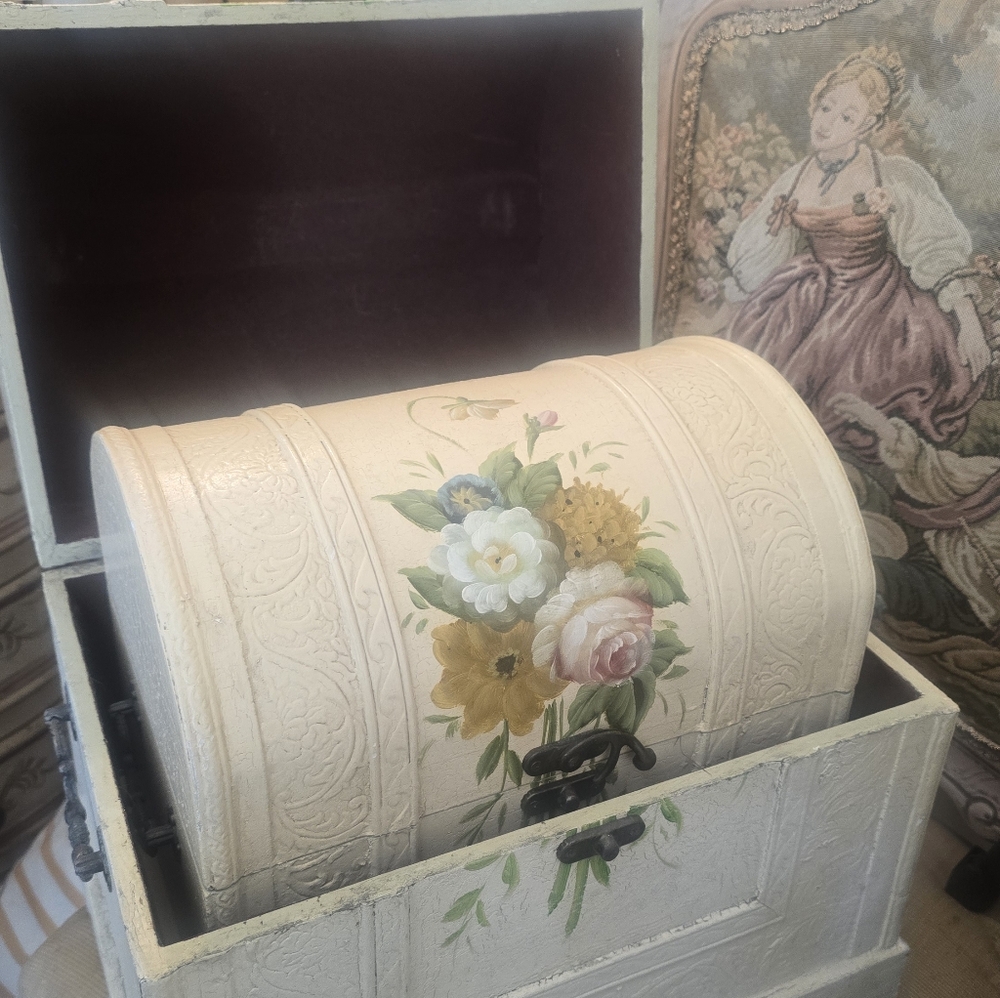 Floral Decorative Chest
